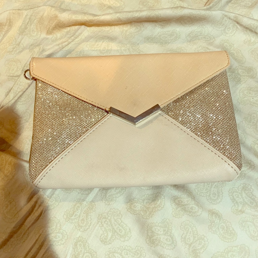 FINAL PRICE! Express envelope clutch